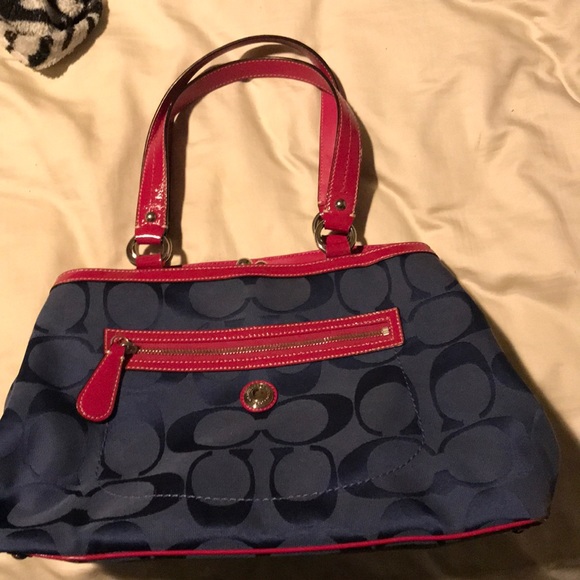 Coach Handbags - Coach purse